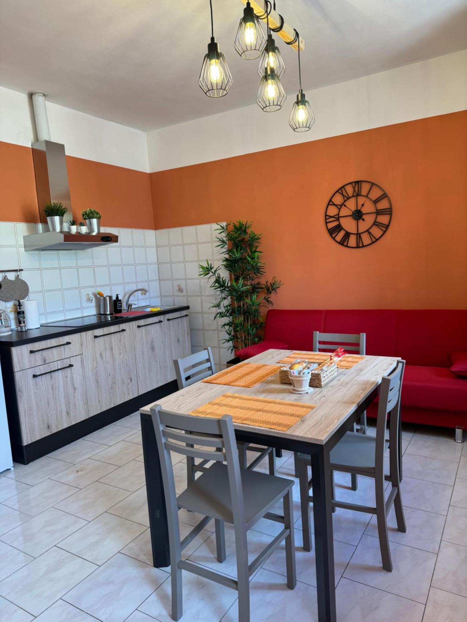 Colben Tuscany Home - Il Mare Dalla Finestra Nell'Atmosfera Tipica Livornese Livorno Bagian luar foto