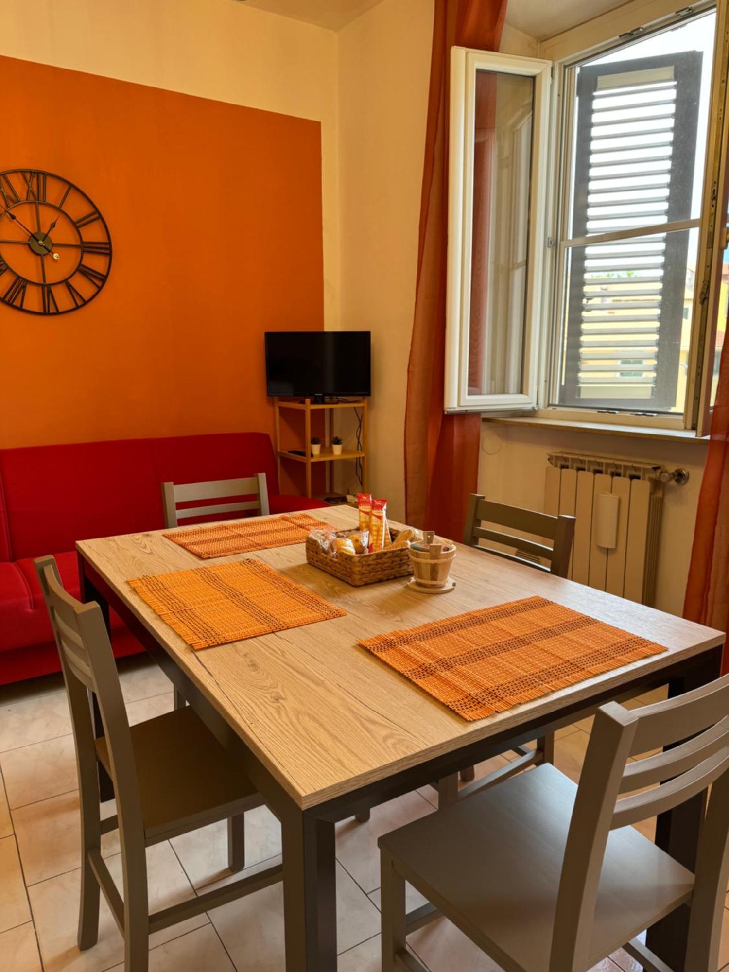 Colben Tuscany Home - Il Mare Dalla Finestra Nell'Atmosfera Tipica Livornese Livorno Bagian luar foto